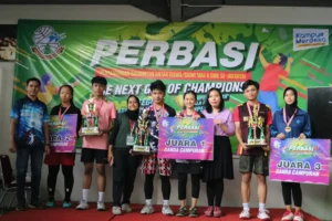 Meriah! Warga Bendotretek Gelar Lomba Voli dan Badminton, Imam–Hendy Juara.